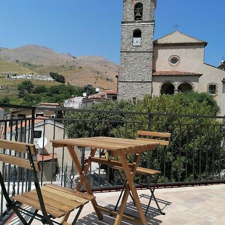 La Rocca Dei Borboni Santa Domenica Talao Exterior foto